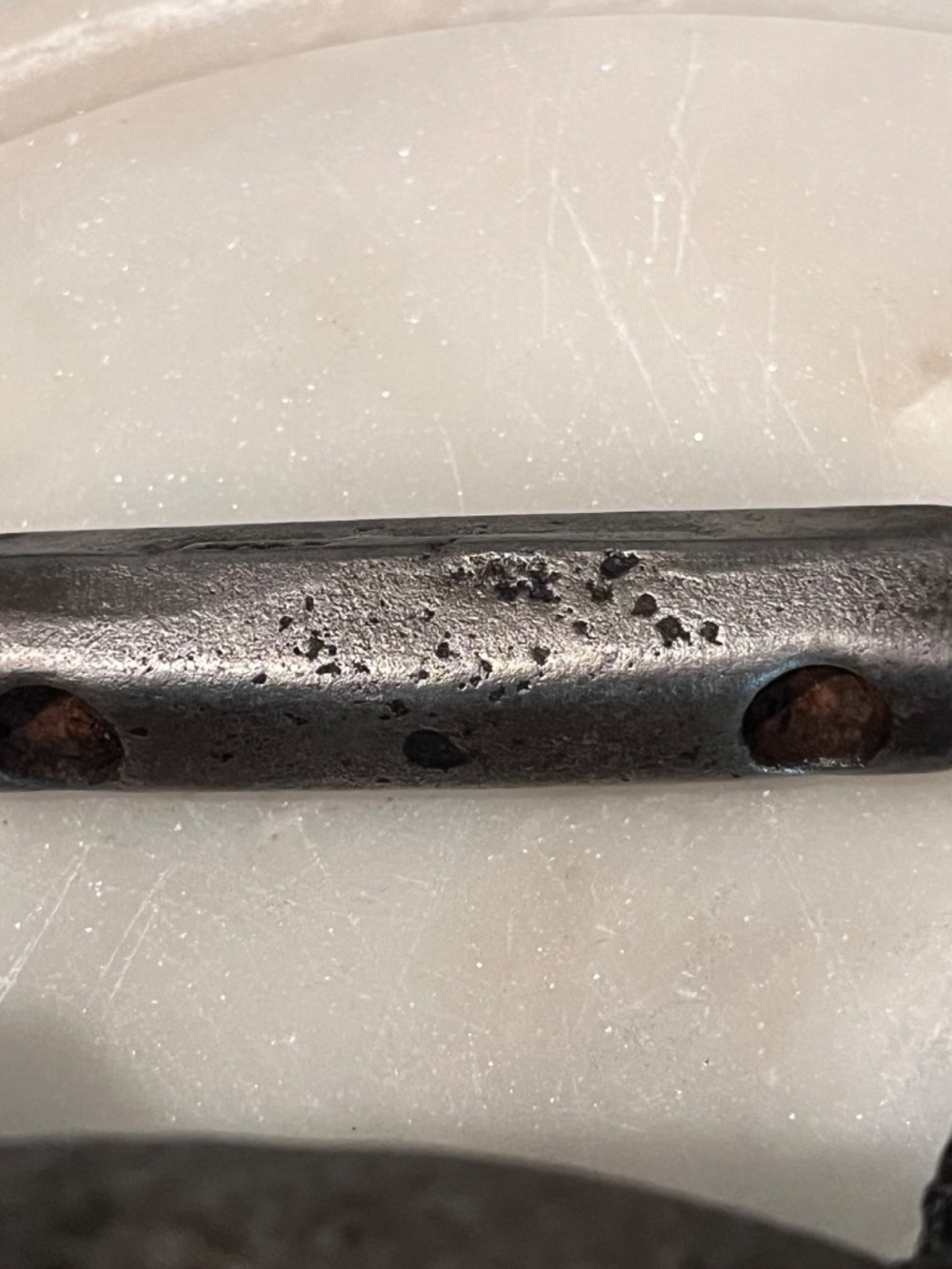 Geneva Cast Iron Sad Iron Flat Iron Primitive Laundry Collectible 5" - Picture 10 of 16